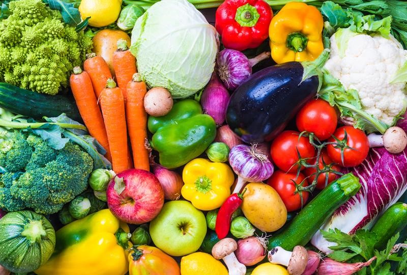 An image showing fresh fruit and vegetables 