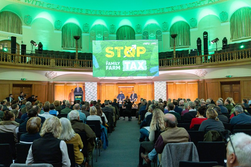 Image of the mass lobby in Westminster