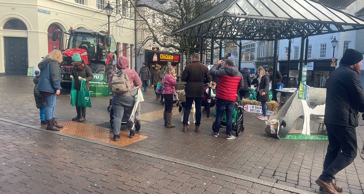 Strong public support in Kendal